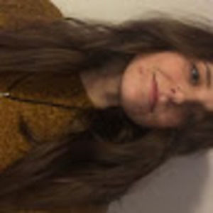 Meet your Posher, Aly